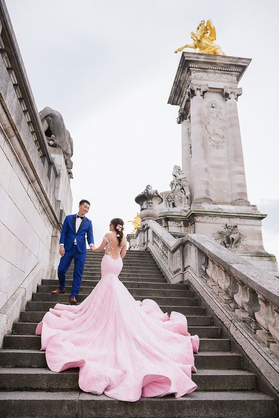 Top 10 Pre Wedding Poses | Pre wedding photography ideas | Part 1|  #weddingphotography #prewedding - YouTube