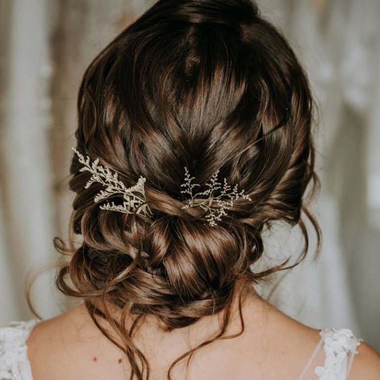 30+ Easy & Best Indian Hairstyles for Gown for all Hair Types & Events