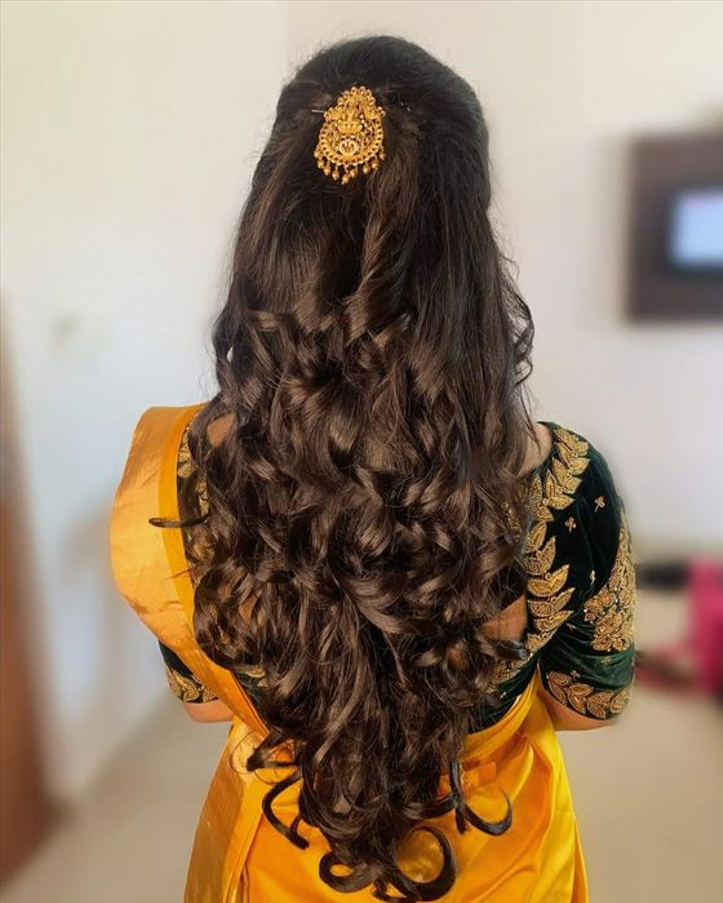 Mehndi hair style for brides sisters or cousins | Diy wedding hair, Long hair  styles, Hair styles