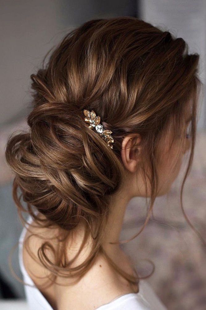 10 Sleek Low Bun Wedding Hairstyles | Make Me Bridal