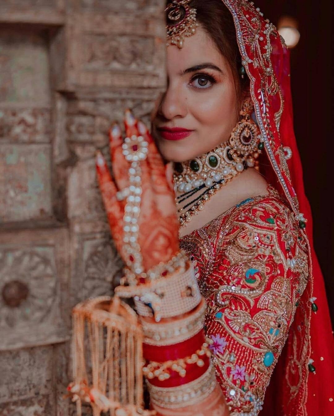 Wedding Photoshoot | Wedding couple poses, Couple posing, Indian wedding  photography poses