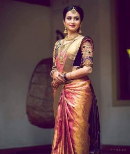 60 Best South Indian Wedding Sarees: Latest Kanjeevaram Silk & Pattu ...