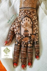 55+ Simple, Modern, & Stylish Back Hand Mehndi Designs for Brides ...