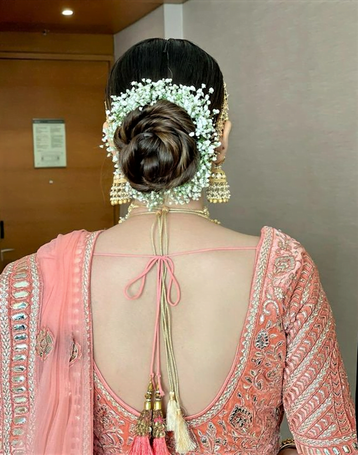 This is The Most Favourite Hairstyle To Wear With Saree Even Now  Keep Me  Stylish