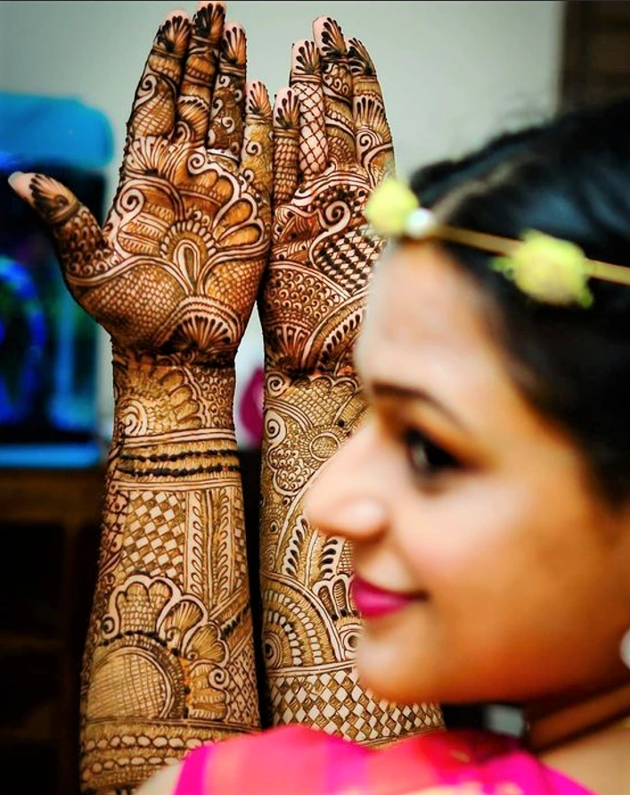 Personal Poses Sketched Bridal Mehndi! Every since anyone n everyone came  to know abt my marriage, people juz had one qtn in mind.. Who… | Instagram