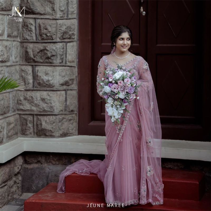 modern classy floral mauve saree with veil 